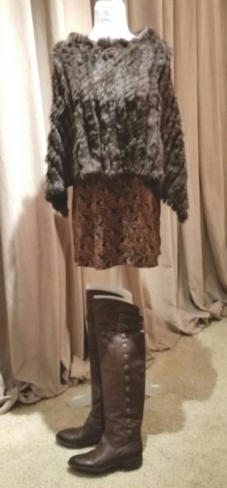 Fur (Rex Rabbit) poncho - Picture 4 of 8